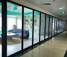 Cửa kính chống cháy